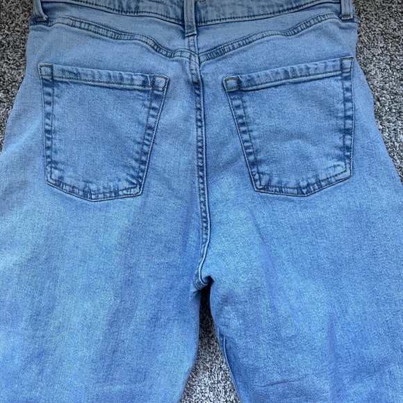 Wild Fable 90’s high rise straight size 10 gently used acid wash - Picture 2 of 5